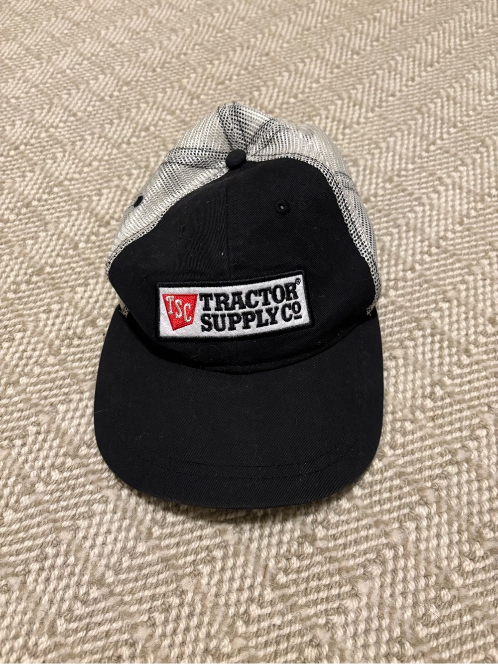 Tractor Supply Co. Men's Black Mesh Back Trucker Hat